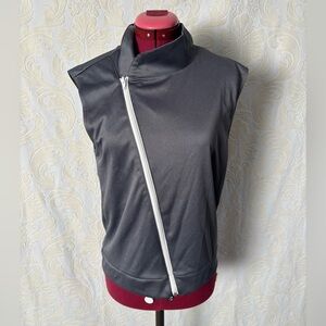 Weissman Charcoal Zip-Up Vest